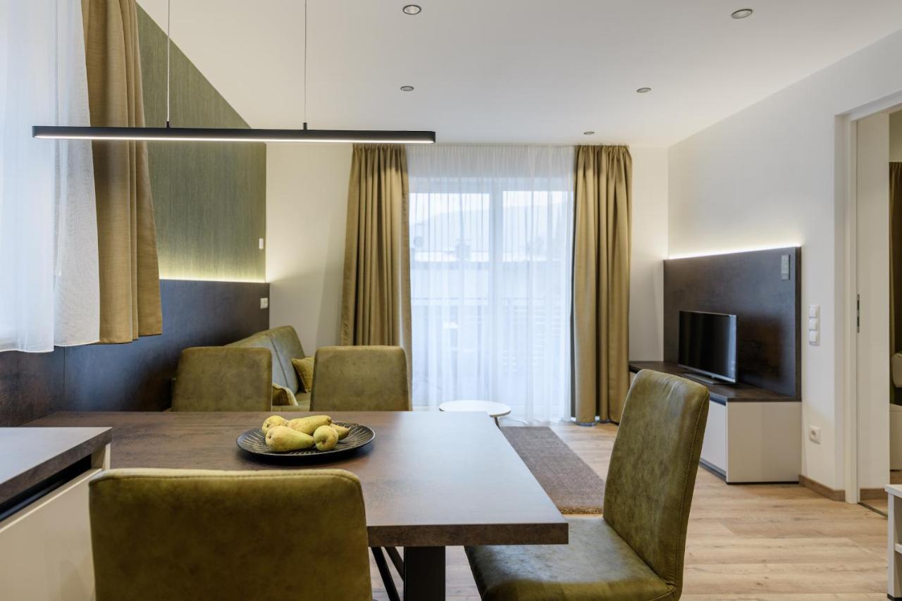 Sambock Quarter Pustrabase Apartment Brunico Exterior photo