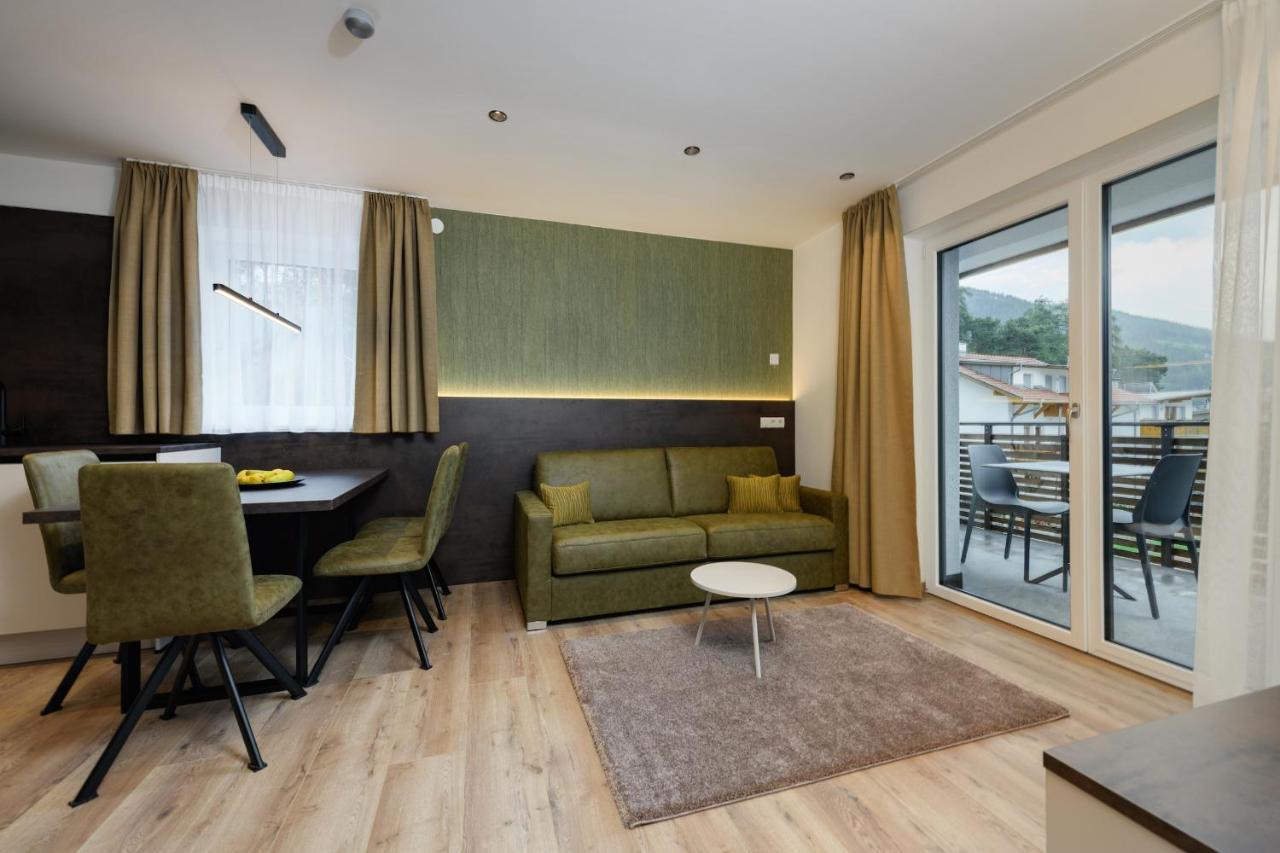 Sambock Quarter Pustrabase Apartment Brunico Exterior photo
